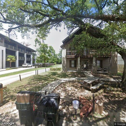 Primary Photo - 424 - 426 Meador Drive