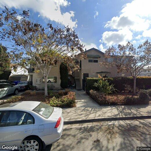 Foto principal - 3044 Oliphant St