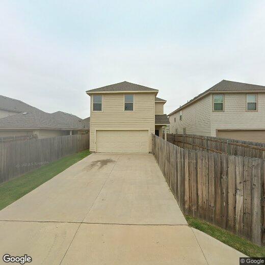 Primary Photo - 5636 Willamette Dr
