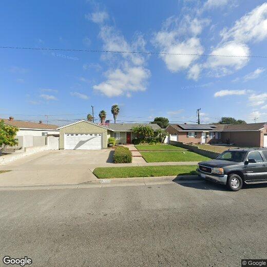Primary Photo - 10110 Holder St