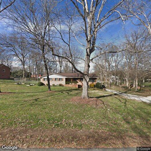 Primary Photo - 210 Enwood Dr