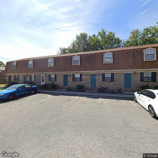 Primary Photo - 106 Cedar Ct