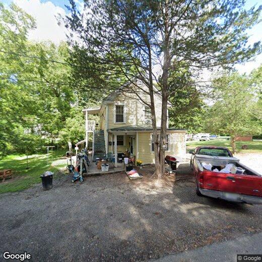 204 Tunstall Ave Unit 2, Blackstone, VA 23824 Apartment for Rent in