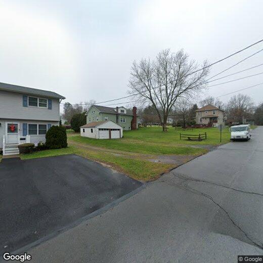 33 Park St, Dallas, PA 18612 Townhome Rentals in Dallas PA