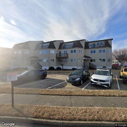 Primary Photo - 251 Lake Dr