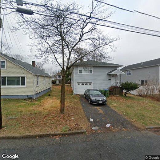 Primary Photo - 34 Nelson Ave