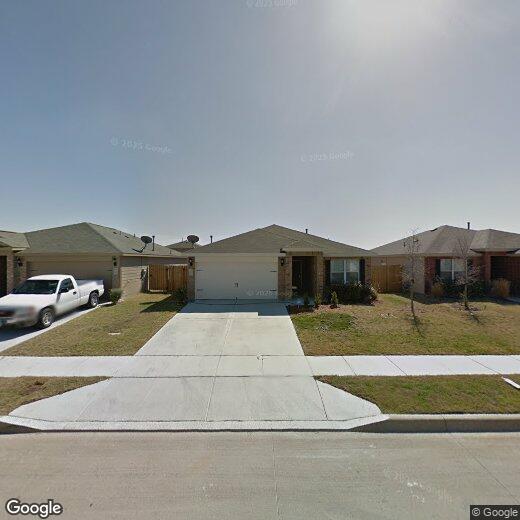 Primary Photo - 705 Lazy Crest Dr