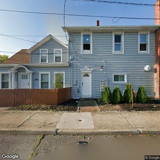 1027 Main St, Niagara Falls, NY 14301 Room for Rent in Niagara Falls
