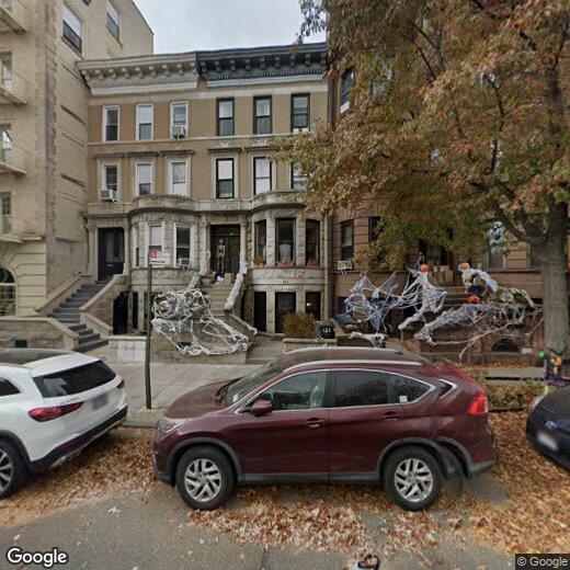 Primary Photo - 121 Prospect Park W