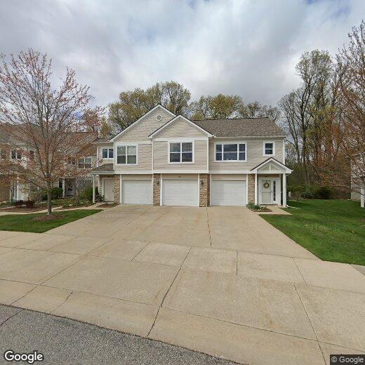 558 Fieldstone Cir W, Chelsea, MI 48118 Condo for Rent in Chelsea, MI