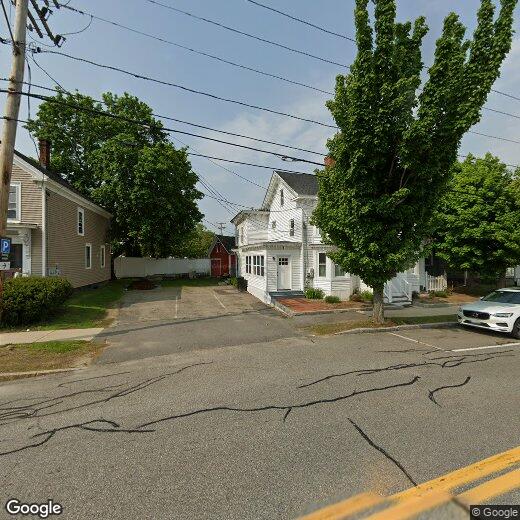 8 6th St Unit C, Dover, NH 03820 Apartment for Rent in Dover, NH