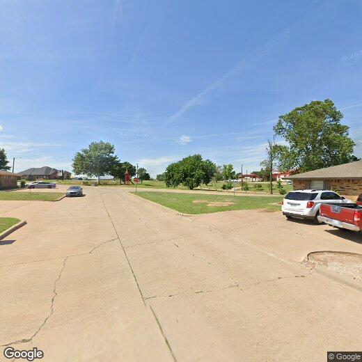 1352 Meadow Ln, Weatherford, OK 73096 Townhome Rentals in Weatherford