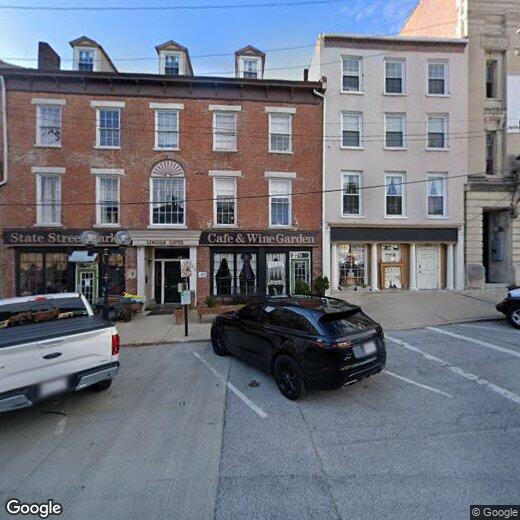 206 State St Unit I, Alton, IL 62002 Apartment for Rent in Alton, IL