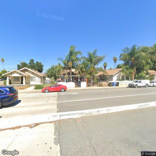 Primary Photo - 581 W. Monterey Ave
