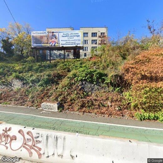 Primary Photo - 108-110 Palisade Ave