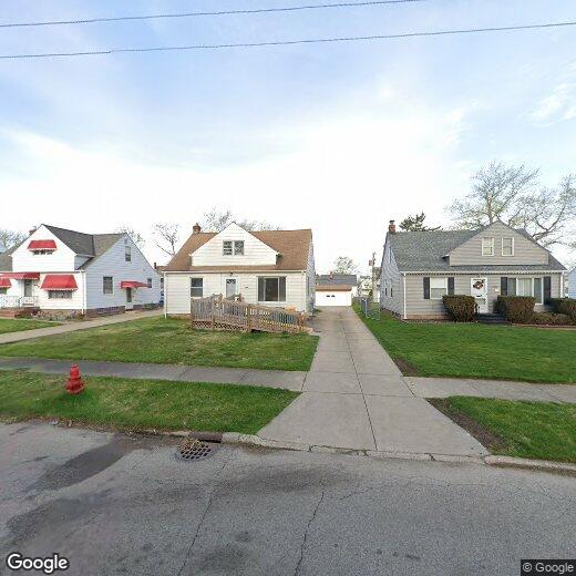 5184 Catherine St, Maple Heights, OH 44137 House for Rent in Maple