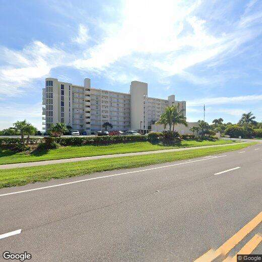 Foto principal - Direct ocean front condo in Ocean Walk Condos