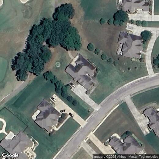 Foto principal - 604 Par Three Ln