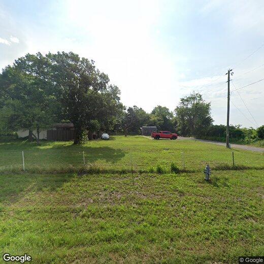 Primary Photo - 4723 N Loy Lake Rd