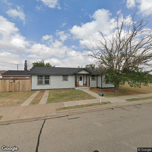 1100 N Colorado St, Midland, TX 79701 House for Rent in Midland, TX