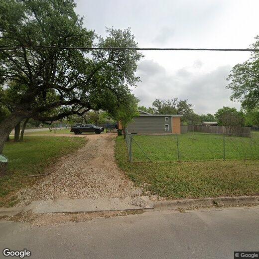 701 E Tate St, TX 78611 House Rental in TX