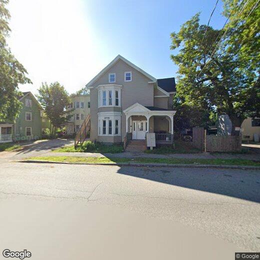 94 College St Unit 7, Lewiston, ME 04240 Condo for Rent in Lewiston, ME