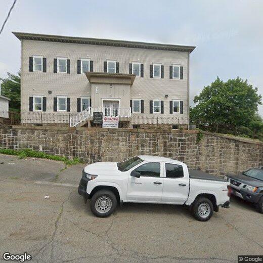 Primary Photo - 418 W Race St