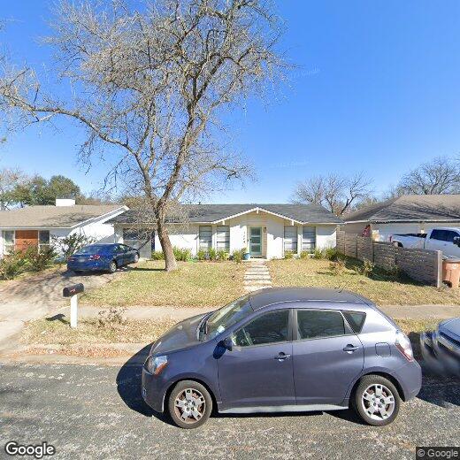 Primary Photo - 2604 McGregor Dr