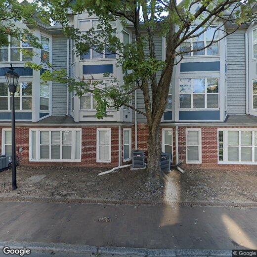 Primary Photo - 513 N Graham St