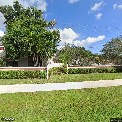 Foto principal - 11532 NW 10th St