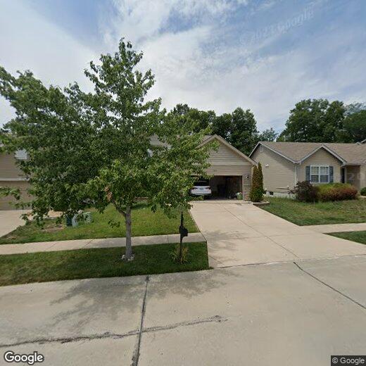 Primary Photo - 554 Springhurst Pkwy