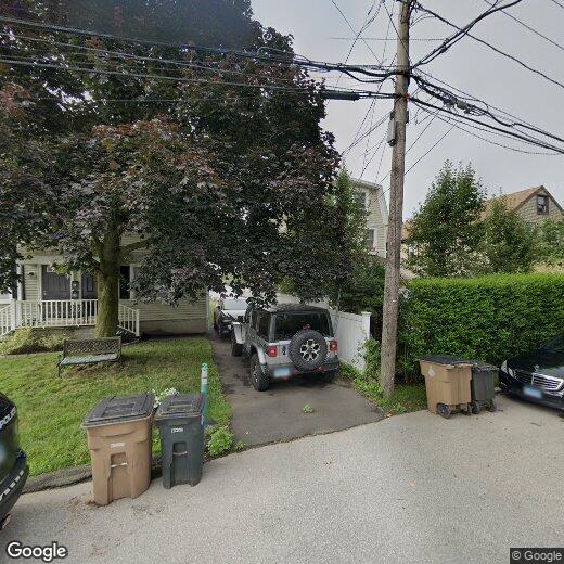 Primary Photo - 85 Iroquois Rd