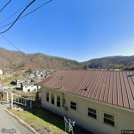 216 Poplar St, Pikeville, KY 41501 House Rental in Pikeville, KY