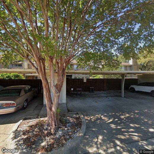 Foto principal - 705 Towne House Ln