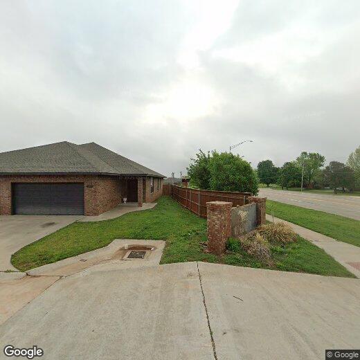 131 Bison Ct Way, Mustang, OK 73064 Townhome Rentals in Mustang OK