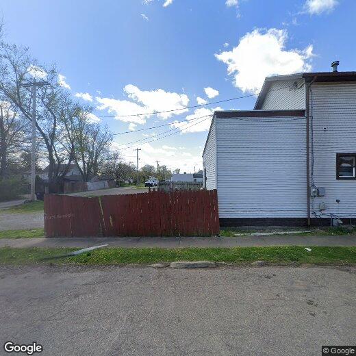 Primary Photo - 1340 Linden Ave
