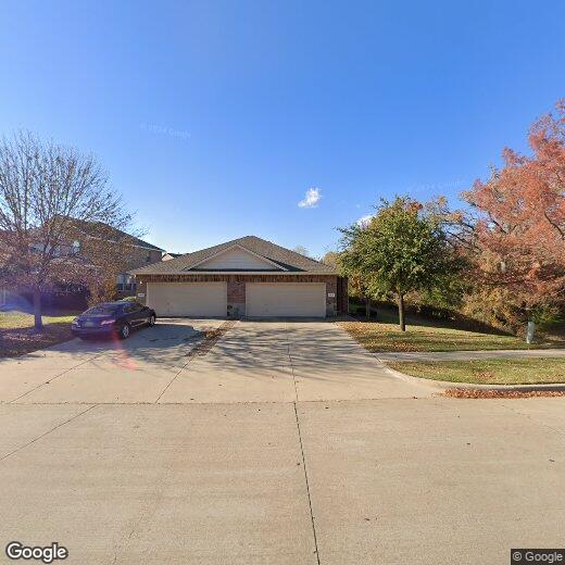 Primary Photo - 2411 Wood River Pkwy