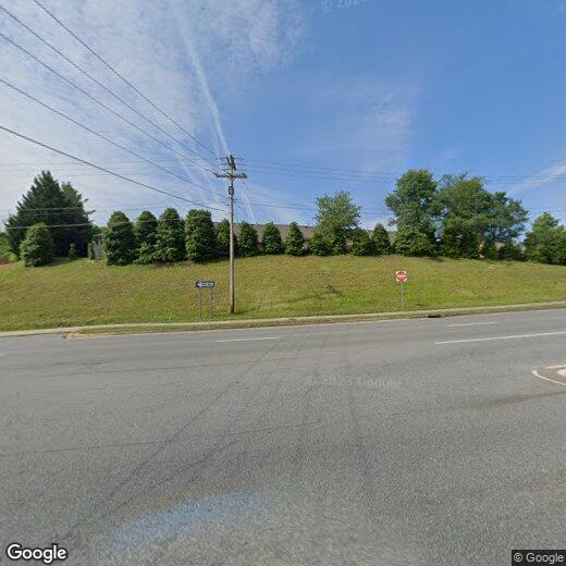 313D James Rd, High Point, NC 27265 Condo for Rent in High Point, NC