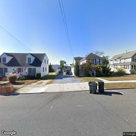 Primary Photo - 126 E Groveland Ave