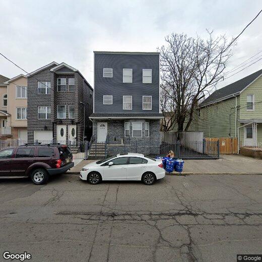 Foto principal - 152 Sherman Ave