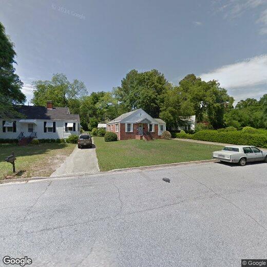 Primary Photo - 1709 Oak Dr