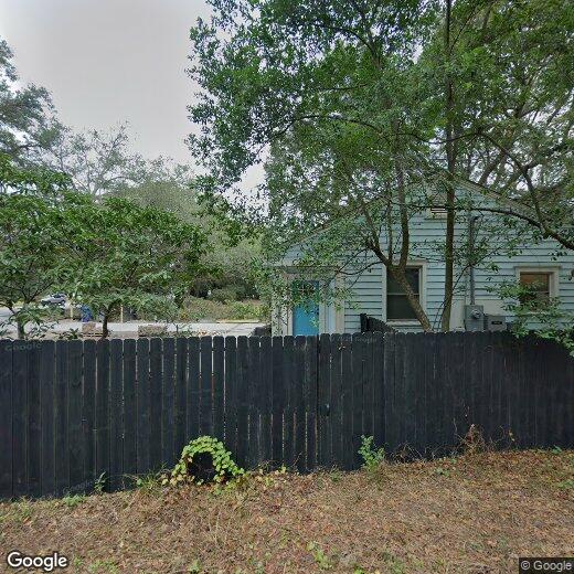 Primary Photo - 1550 Folly Rd