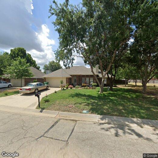 Primary Photo - 2900 Christopher Dr