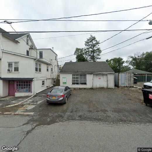 Primary Photo - 732 W Nyack Rd