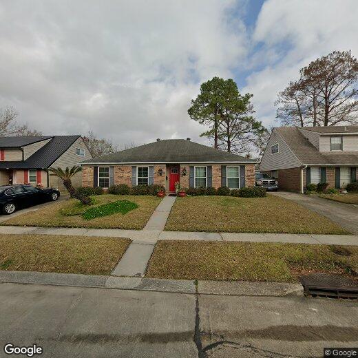 Primary Photo - 2125 Leslie St