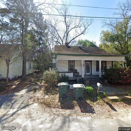 907 W Magnolia St, Valdosta, GA 31601 House Rental in Valdosta, GA