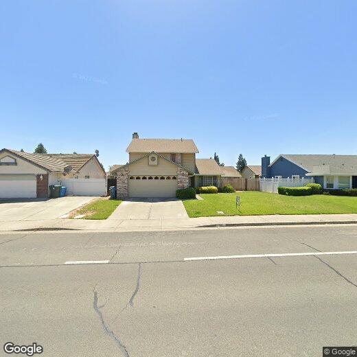 Primary Photo - 4 BD 2 BATH HOME IN A GREAT NEIGHBORHOOD