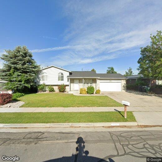Primary Photo - 10342 Countrywood Dr