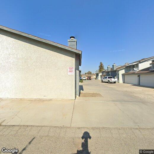 Primary Photo - 7813 S Laurelglen Blvd