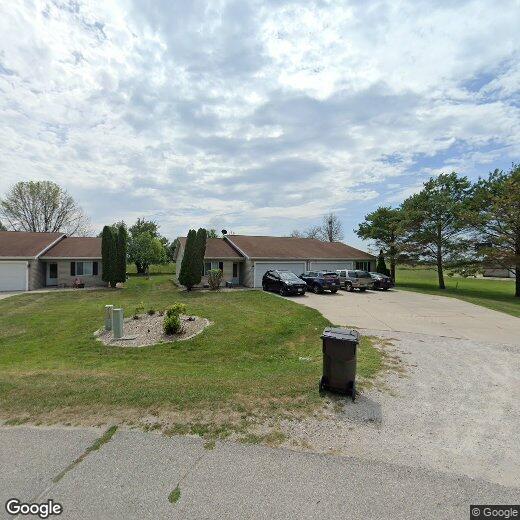 Primary Photo - 226-228 Haws Dr